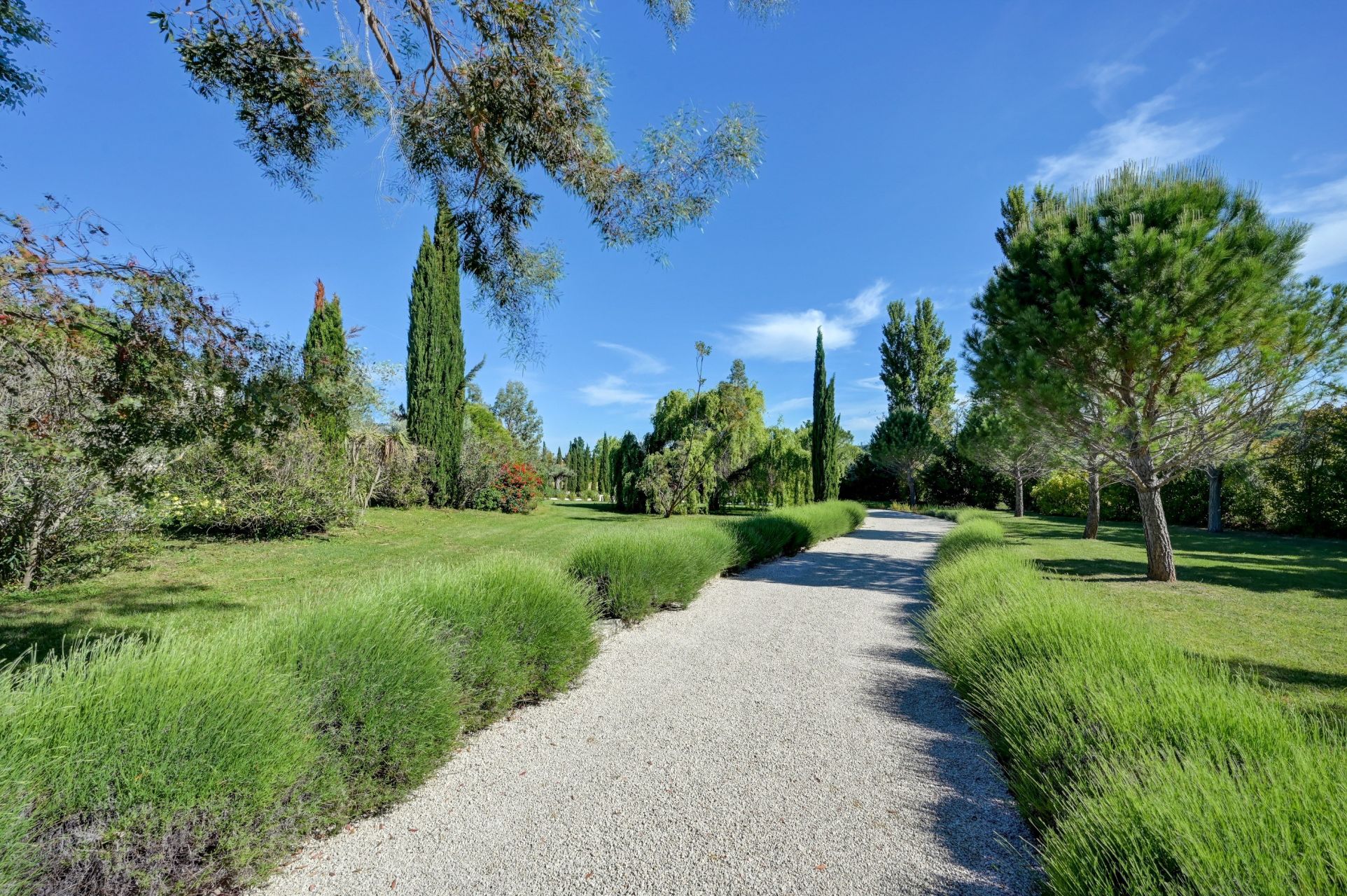 maison 20 Pièces en vente sur AIX EN PROVENCE (13100)