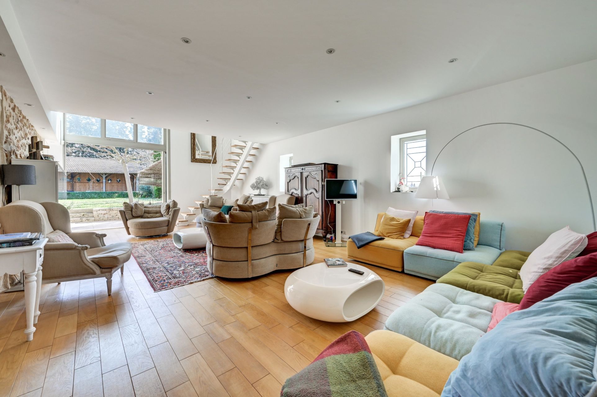 maison 20 Pièces en vente sur AIX EN PROVENCE (13100)