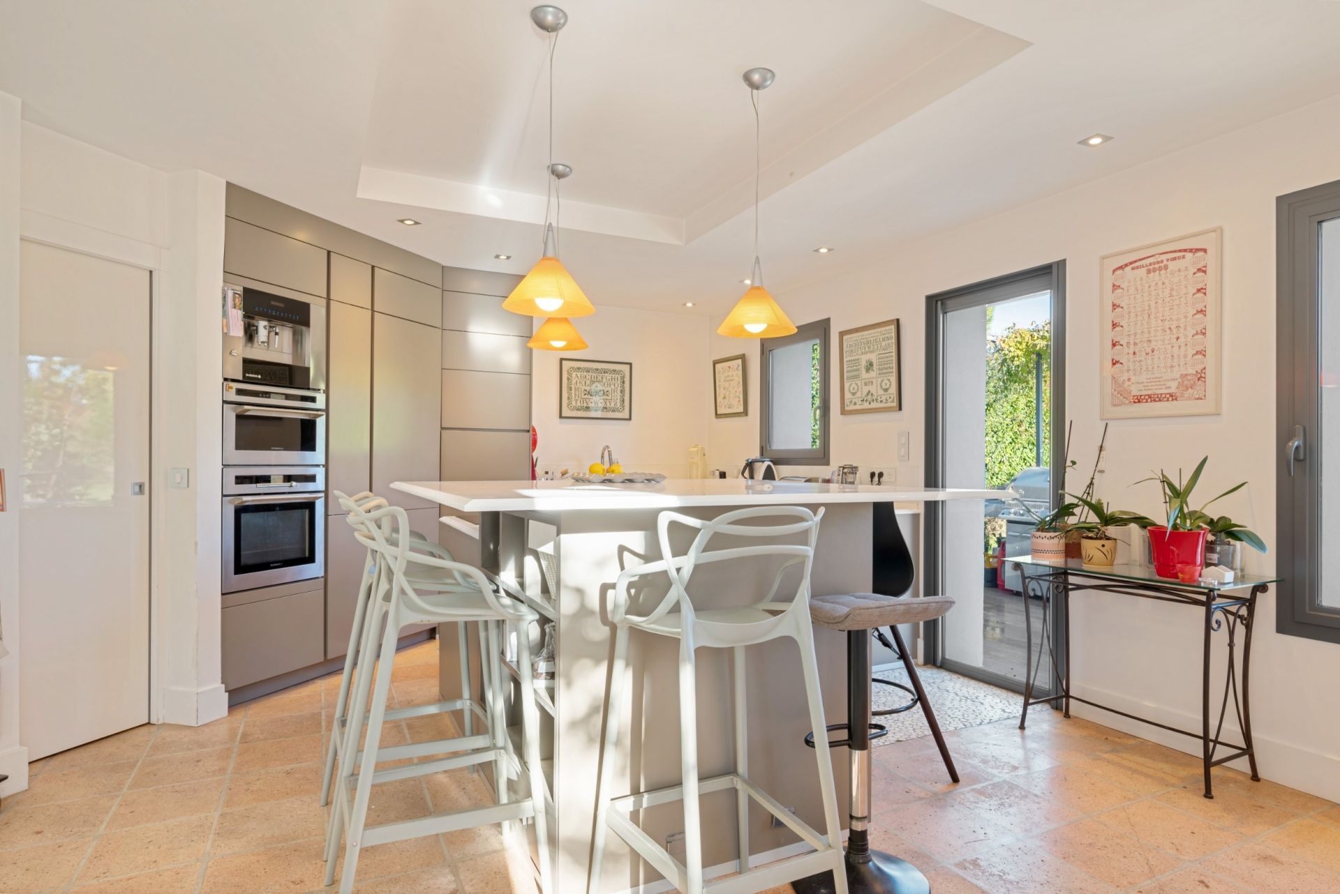 maison 8 Pièces en vente sur AIX EN PROVENCE (13100)