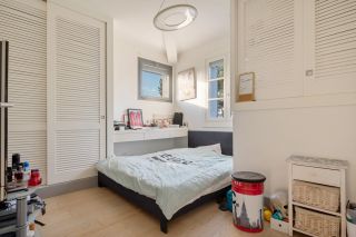 house 8 Rooms for sale on AIX EN PROVENCE (13100)