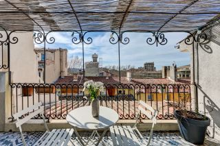 apartment 5 Rooms for sale on AIX EN PROVENCE (13100)