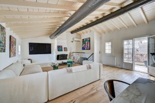apartment 5 Rooms for sale on AIX EN PROVENCE (13100)
