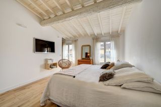 apartment 5 Rooms for sale on AIX EN PROVENCE (13100)