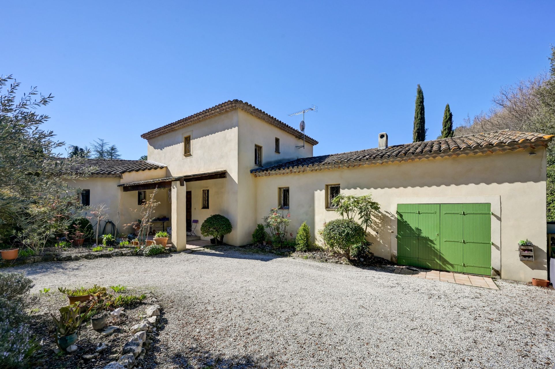 maison 6 Pièces en vente sur AIX EN PROVENCE (13100)