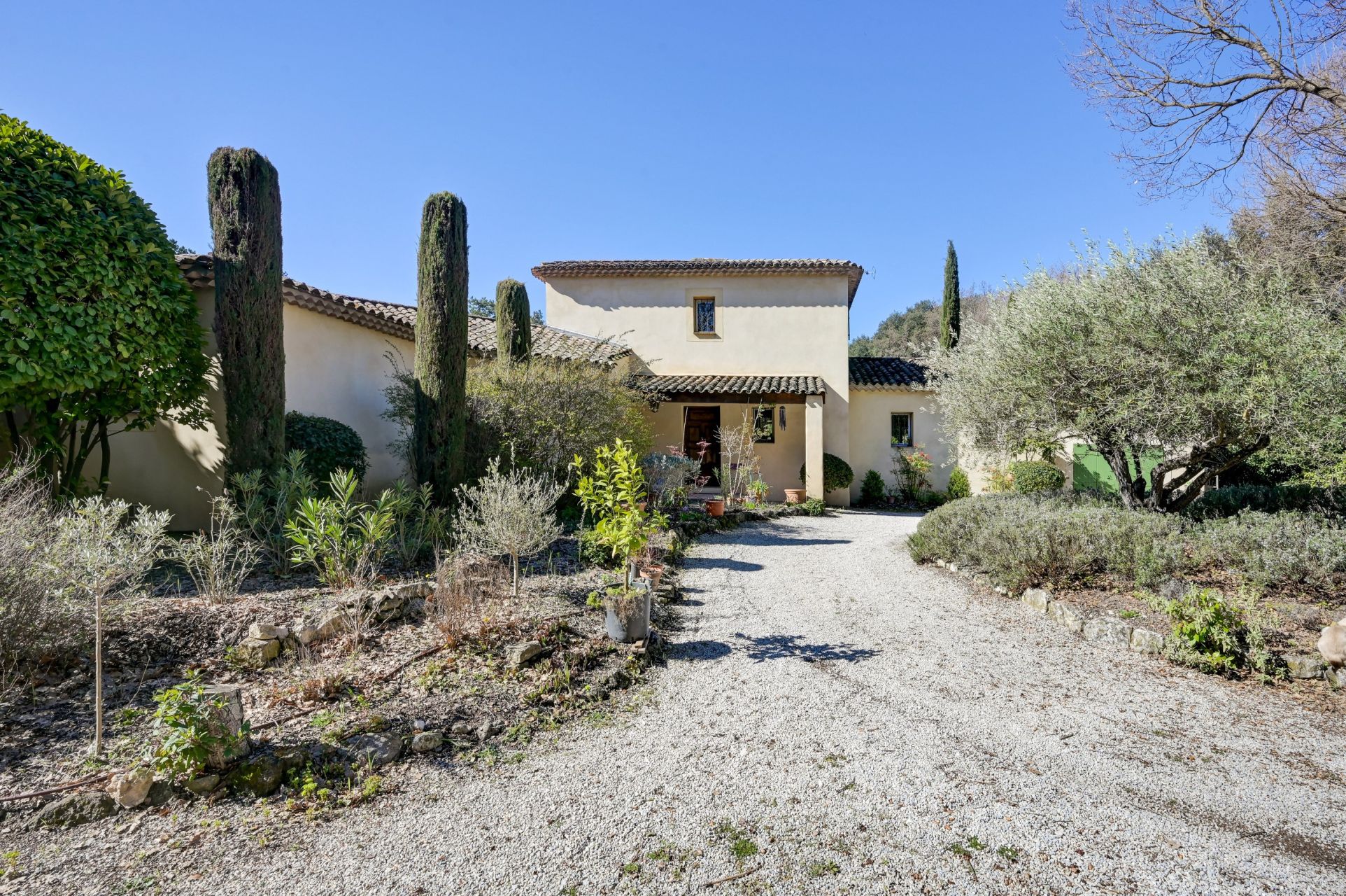 maison 6 Pièces en vente sur AIX EN PROVENCE (13100)