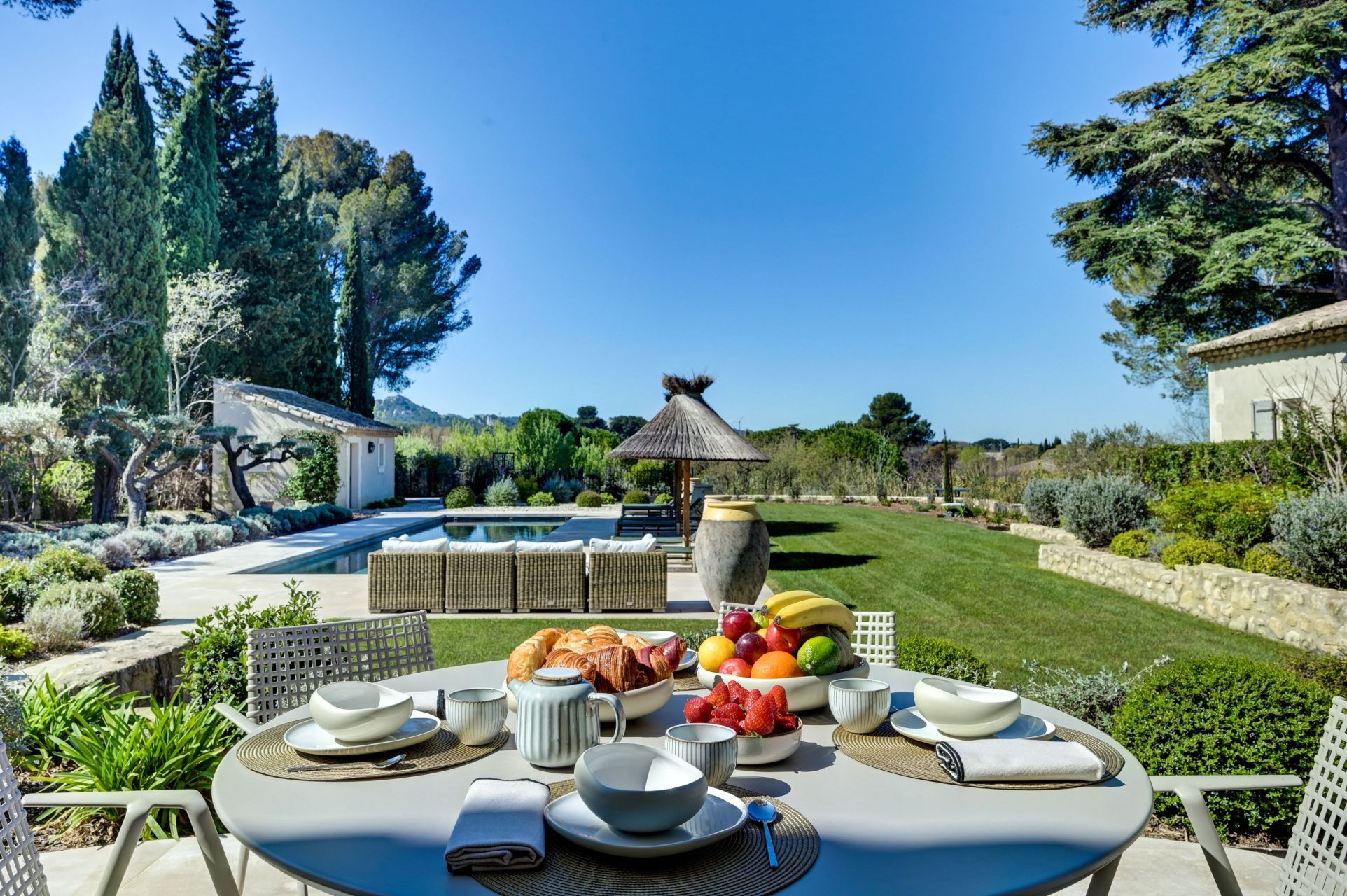 mas 8 Pièces en location saisonnière sur ST REMY DE PROVENCE (13210)