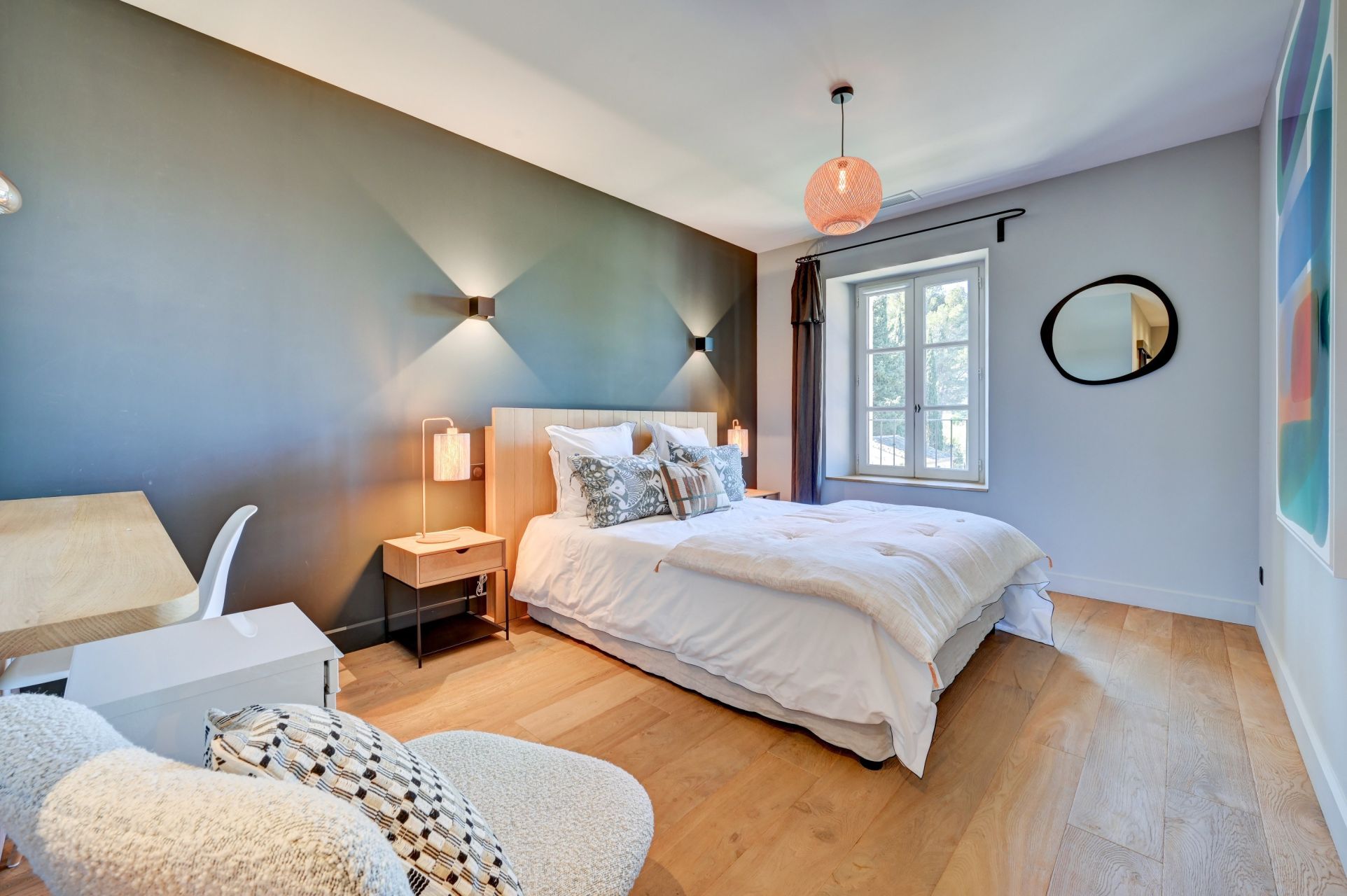 mas 8 Rooms for seasonal rent on ST REMY DE PROVENCE (13210)