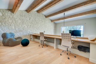 mas 8 Rooms for seasonal rent on ST REMY DE PROVENCE (13210)