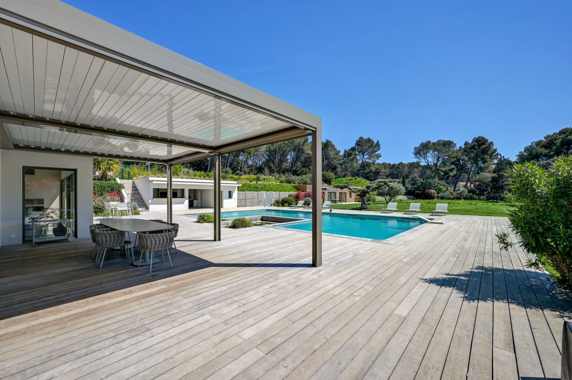 maison 6 Pièces en vente sur AIX EN PROVENCE (13100)