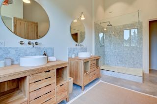 mas 13 Rooms for seasonal rent on ST REMY DE PROVENCE (13210)