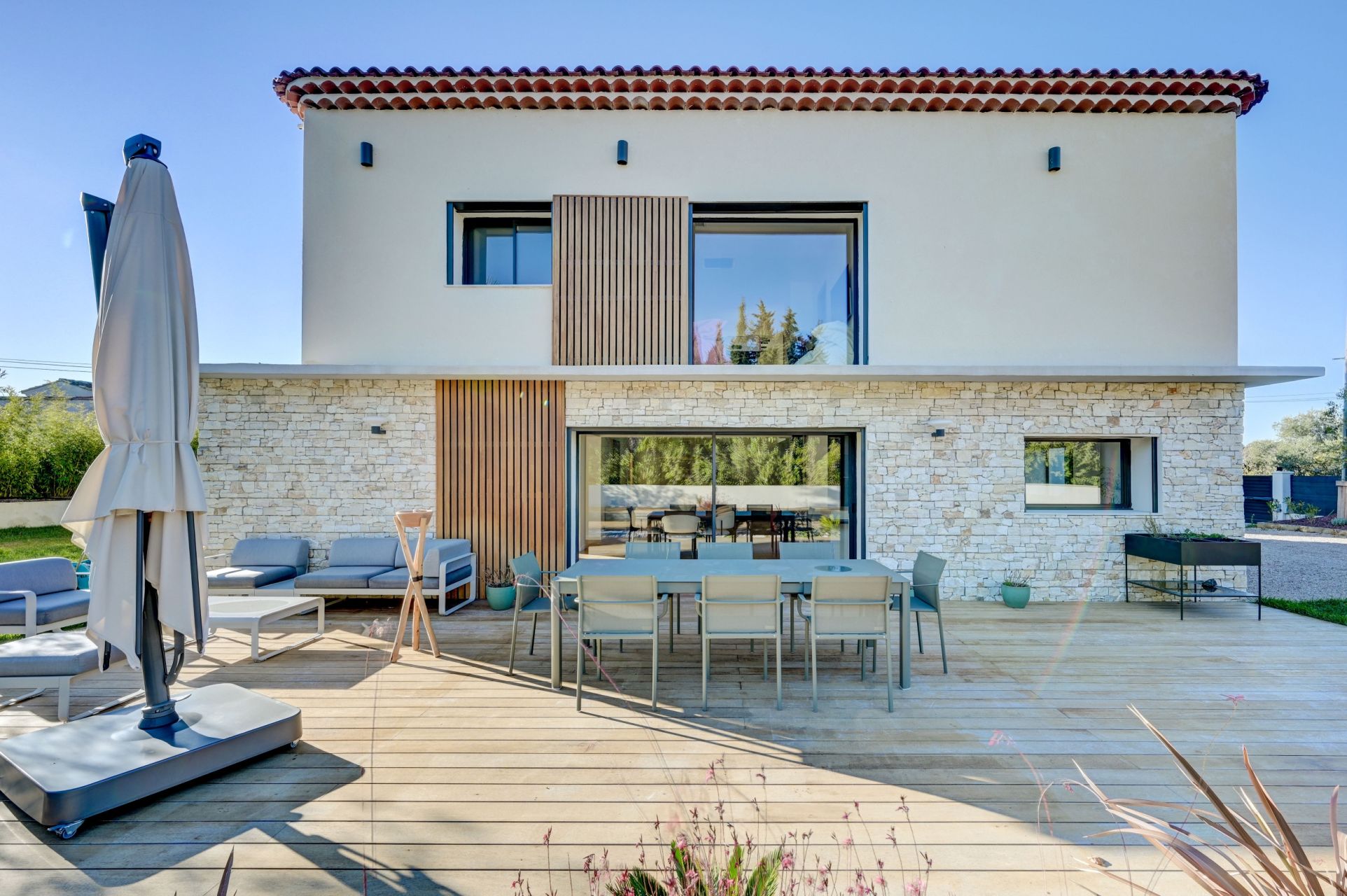 maison 6 Pièces en vente sur AIX EN PROVENCE (13100)