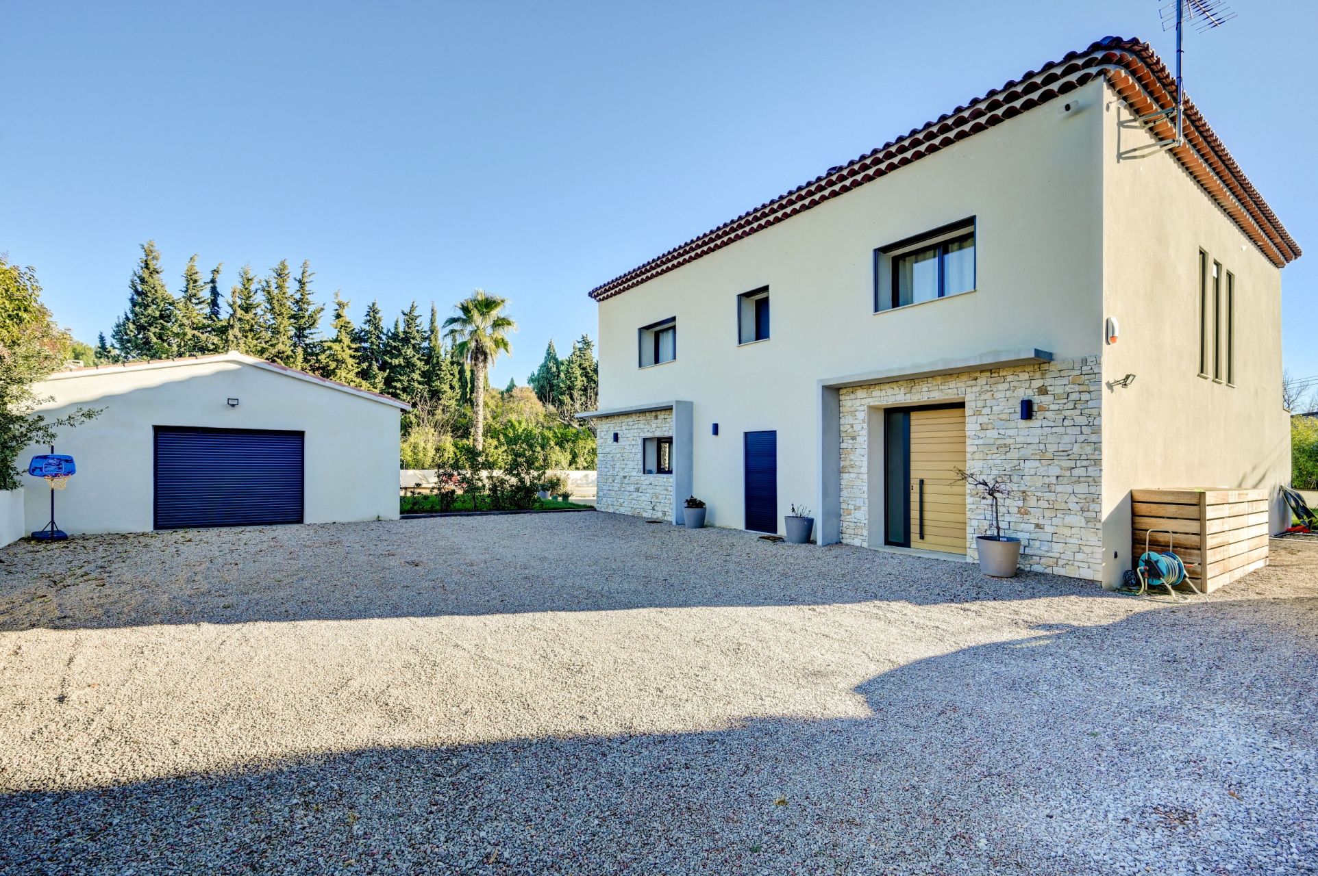 maison 6 Pièces en vente sur AIX EN PROVENCE (13100)