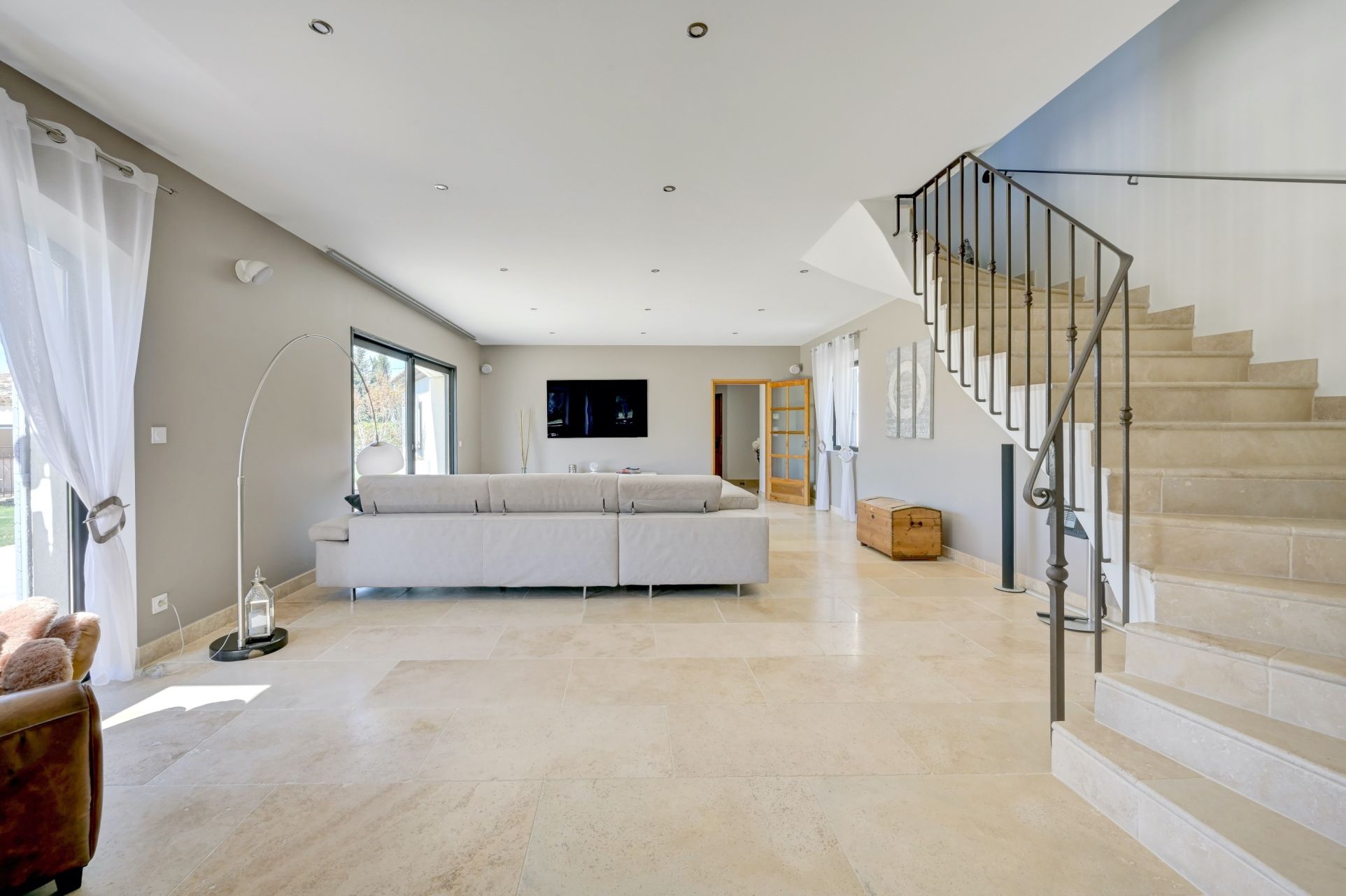 villa 6 Pièces en vente sur AIX EN PROVENCE (13100)