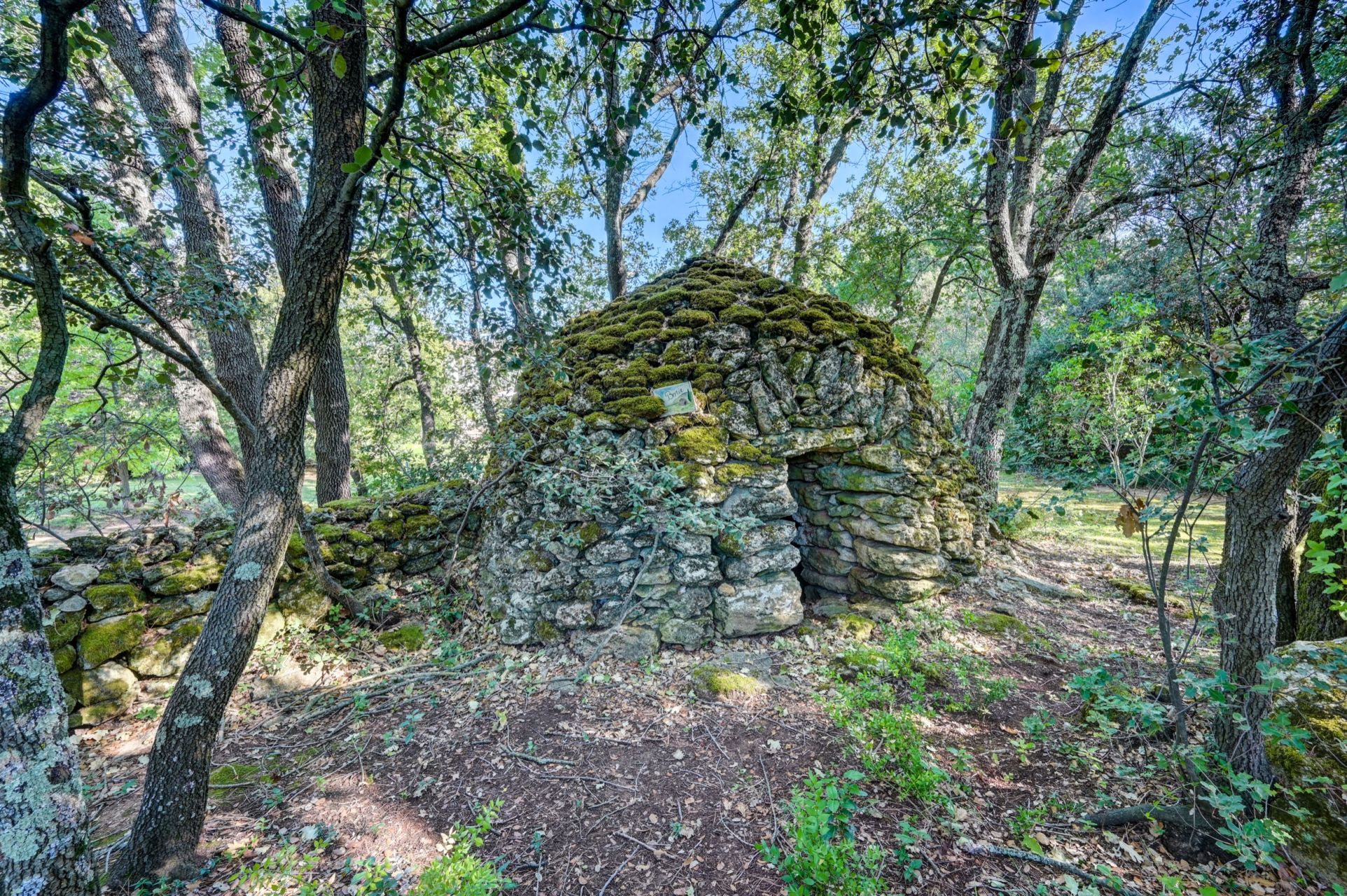 property 8 Rooms for sale on AIX EN PROVENCE (13100)