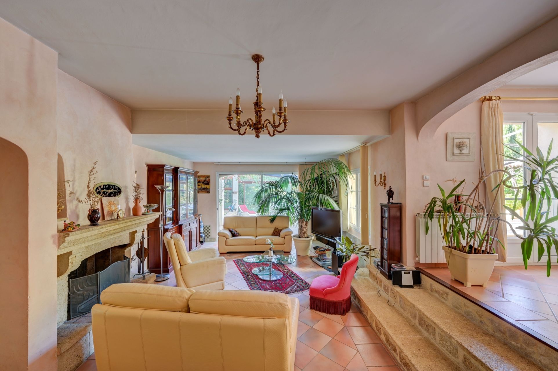 property 8 Rooms for sale on AIX EN PROVENCE (13100)