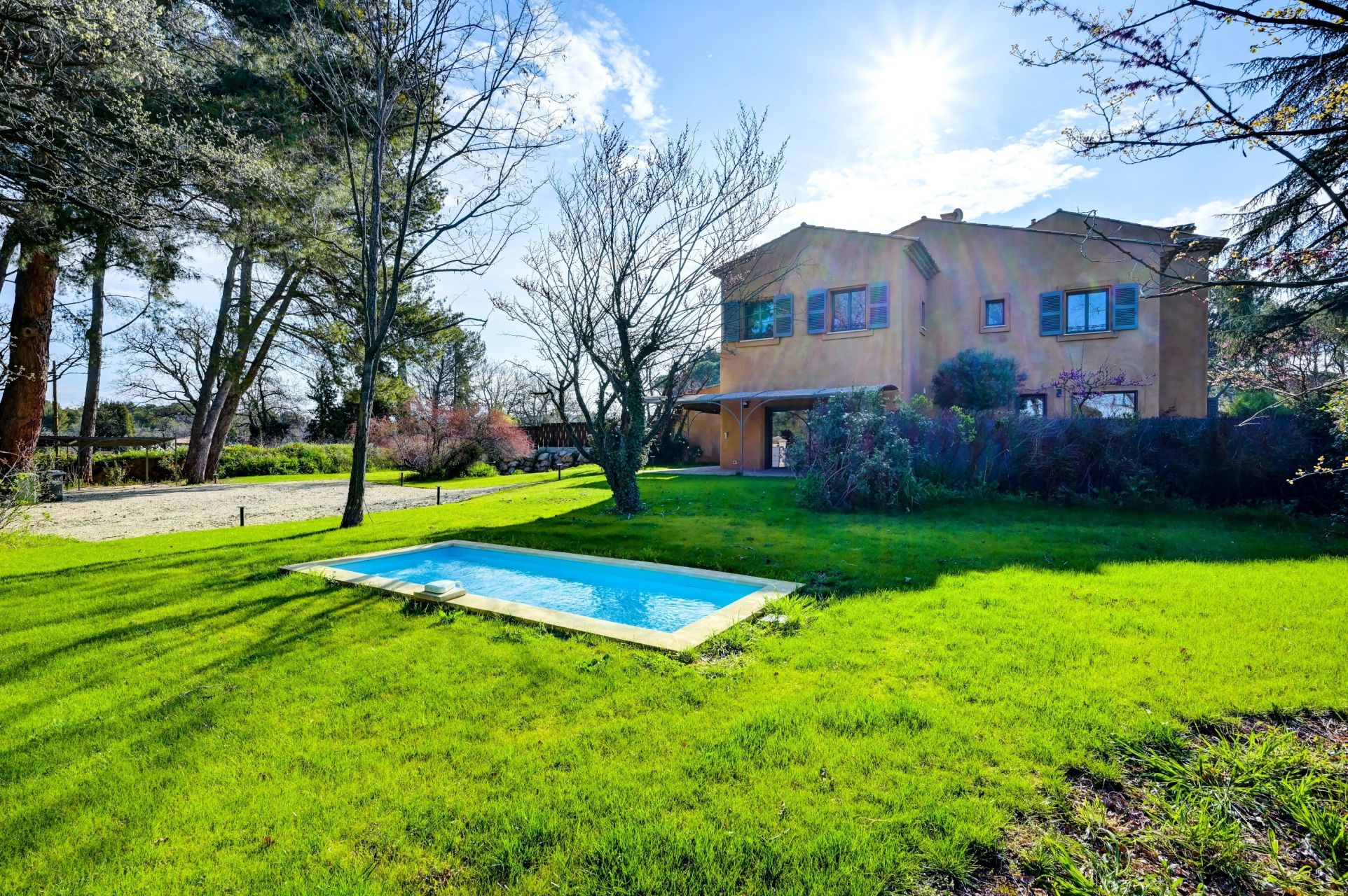 house 4 Rooms for rent on AIX EN PROVENCE (13100)