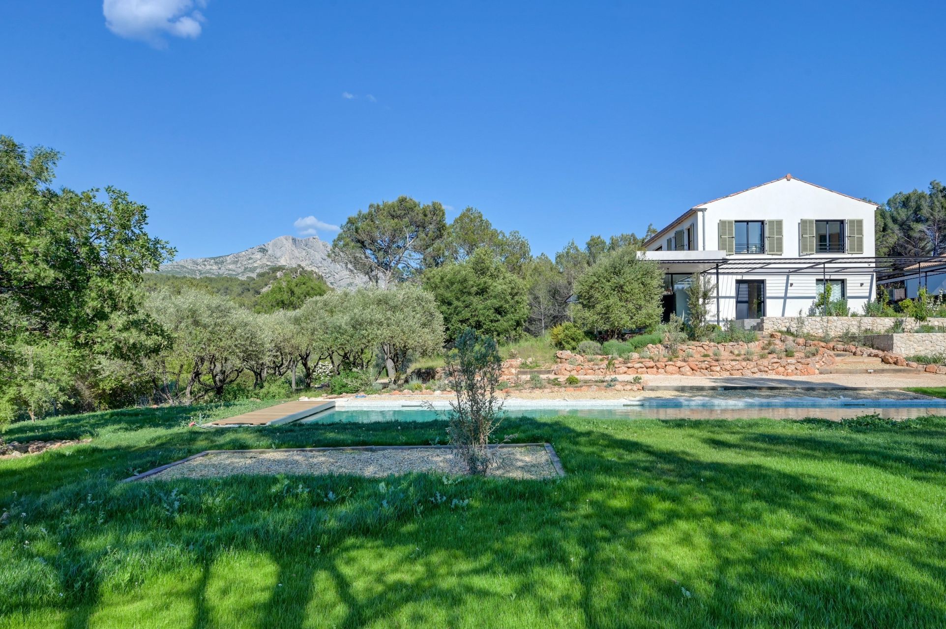 house 7 Rooms for rent on AIX EN PROVENCE (13100)