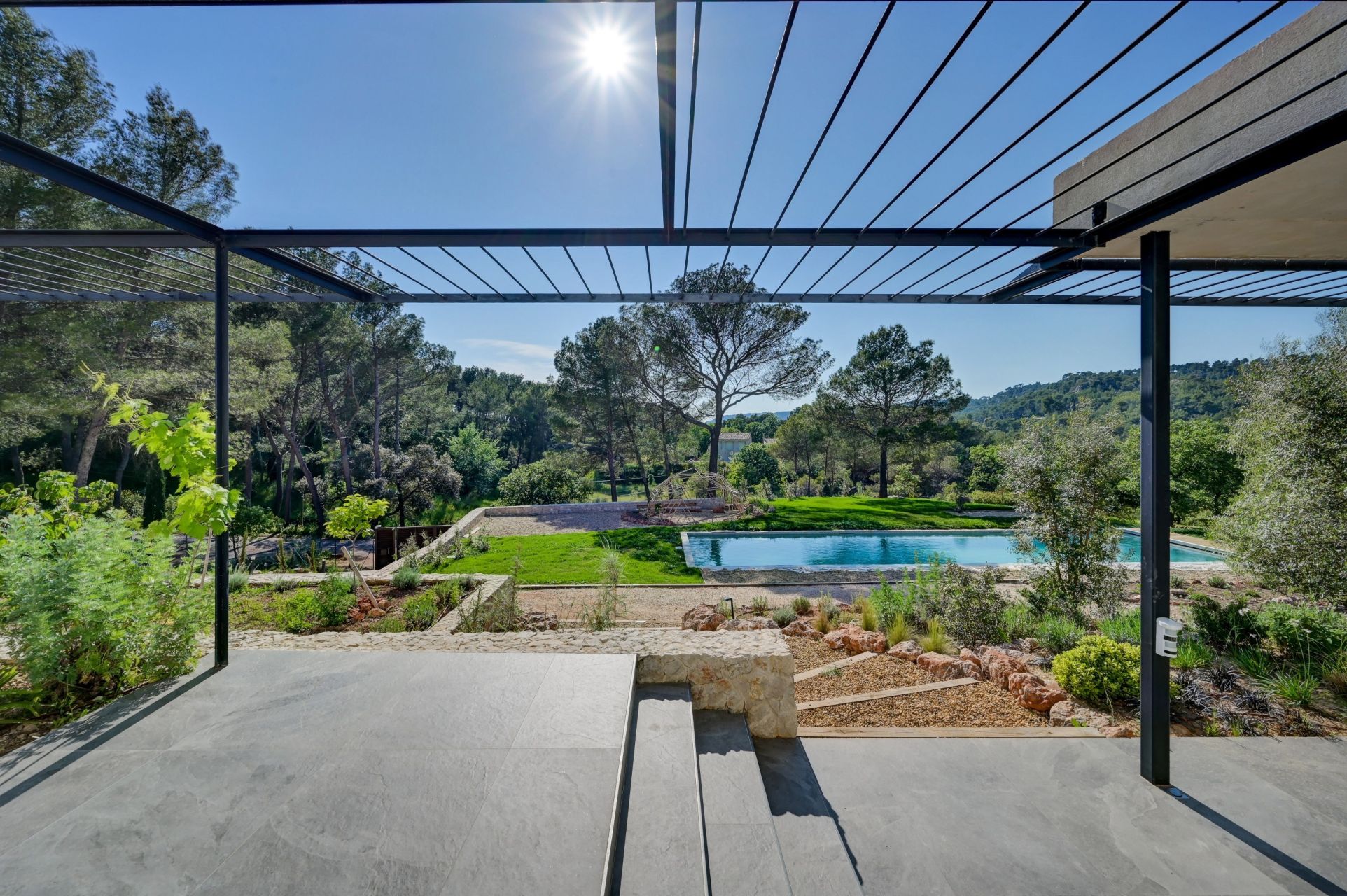 house 7 Rooms for rent on AIX EN PROVENCE (13100)