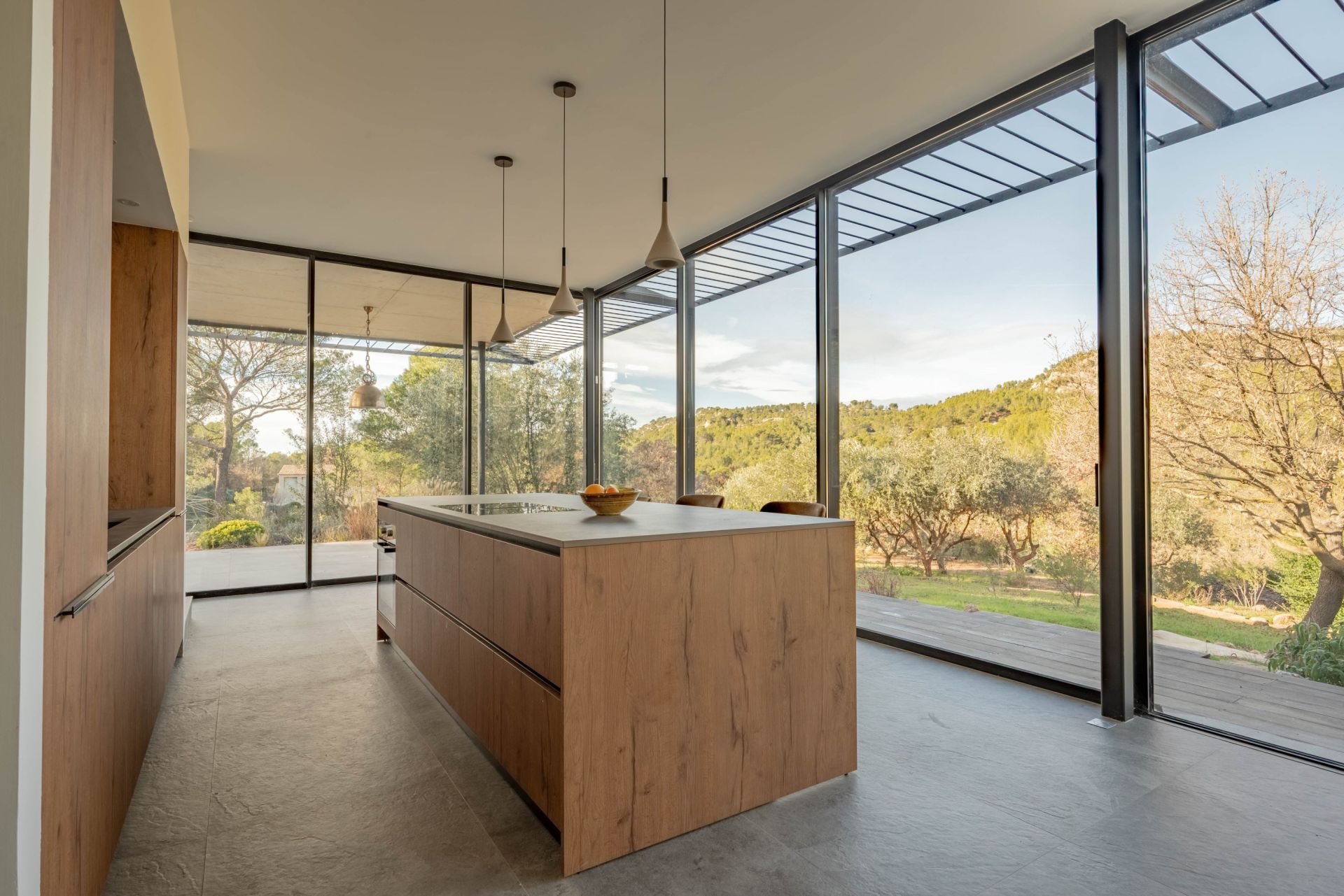 house 7 Rooms for rent on AIX EN PROVENCE (13100)