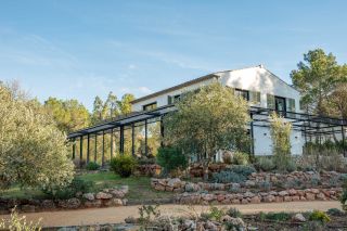 house 7 Rooms for rent on AIX EN PROVENCE (13100)