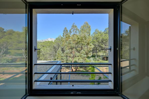 Rental House Aix-en-Provence 7 Rooms 300 m²