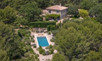 bastide 17 Pièces en vente sur AIX EN PROVENCE (13100)