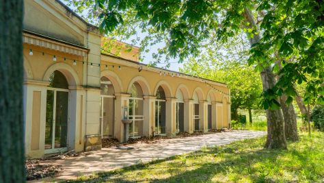 Sale House Aix-en-Provence 36&nbsp;Rooms 1800&nbsp;m²