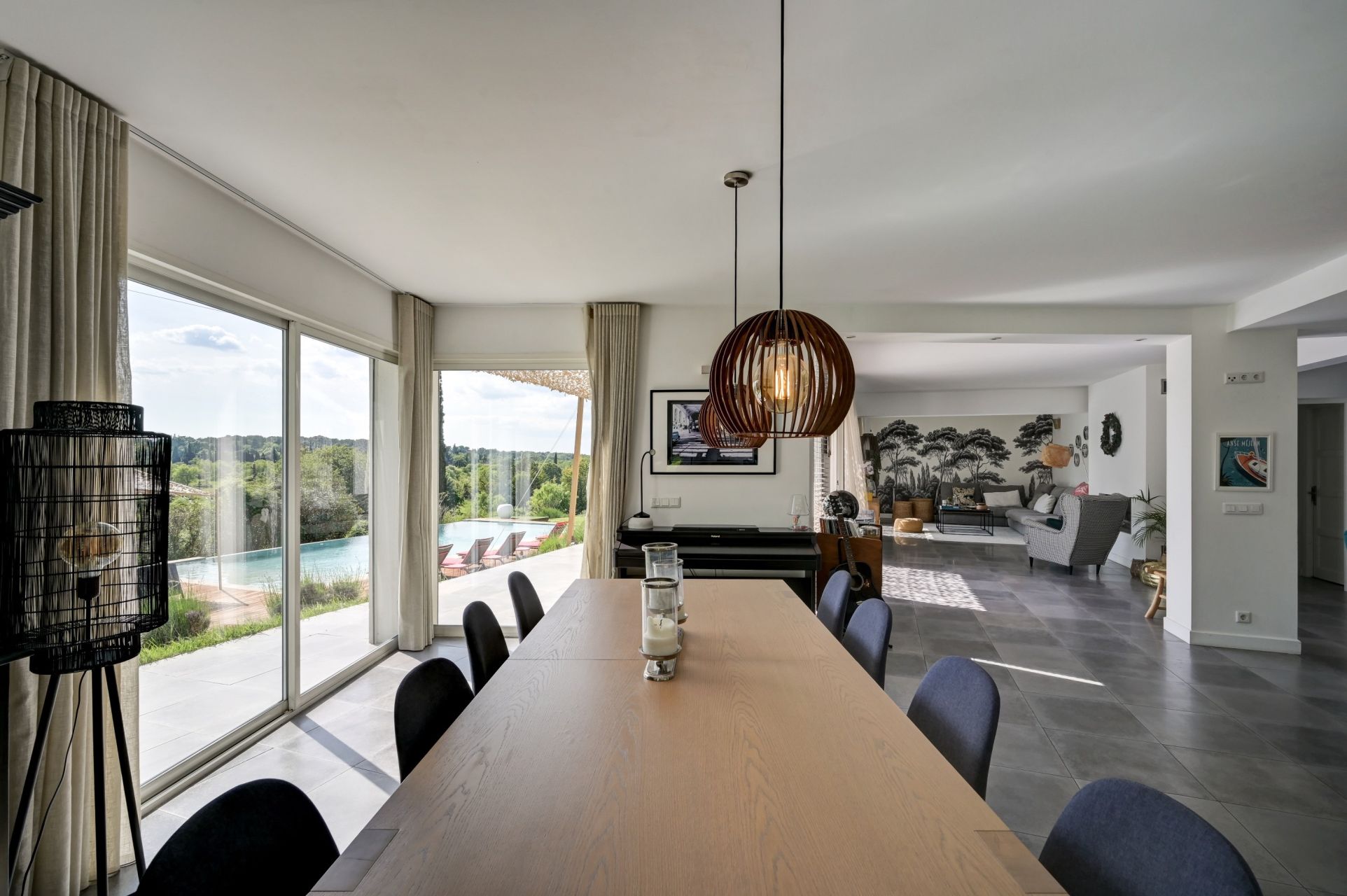 house 6 Rooms for rent on AIX EN PROVENCE (13100)