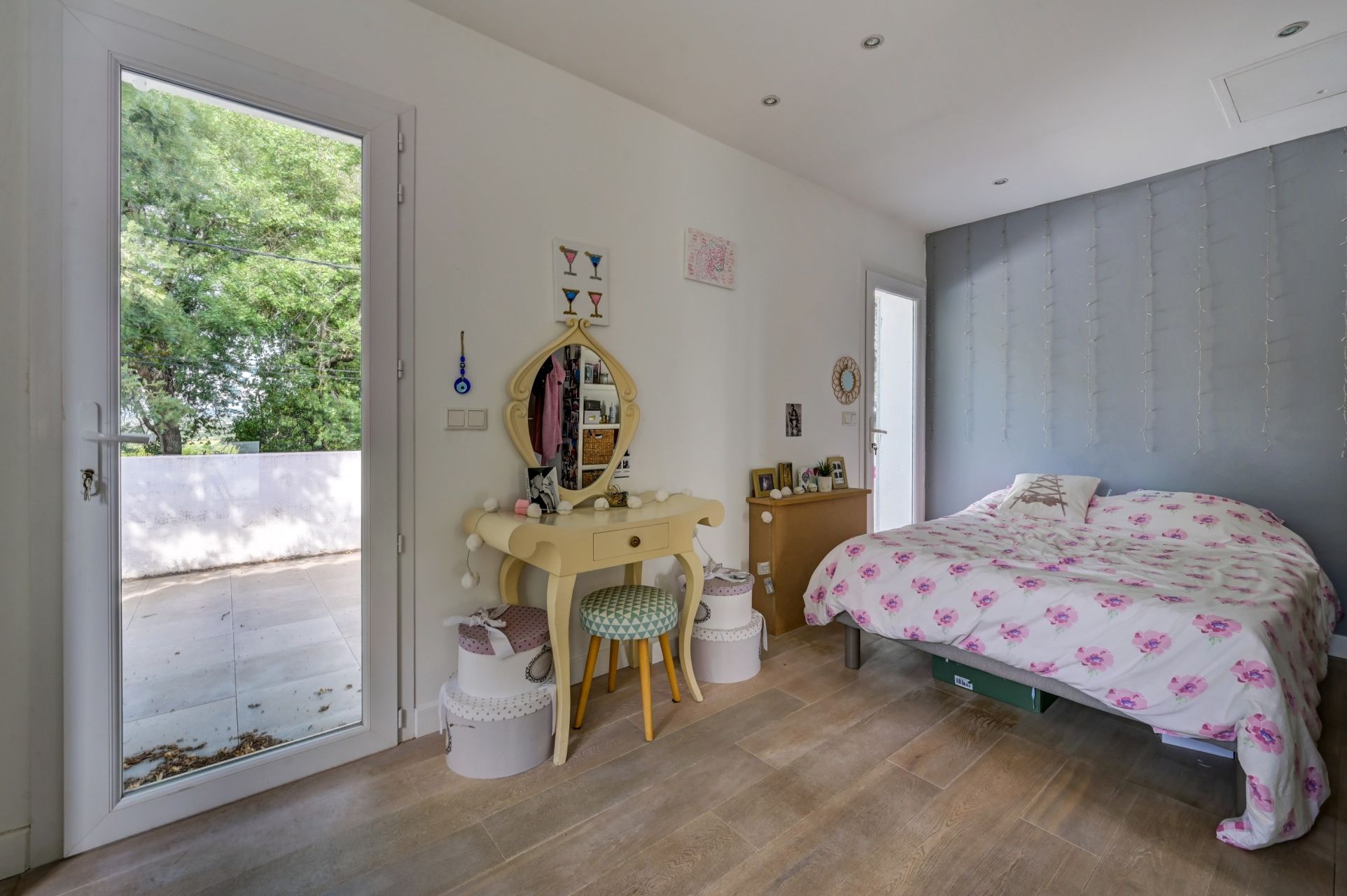 house 6 Rooms for rent on AIX EN PROVENCE (13100)