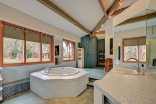 villa 20 Pièces en vente sur AIX EN PROVENCE (13100)