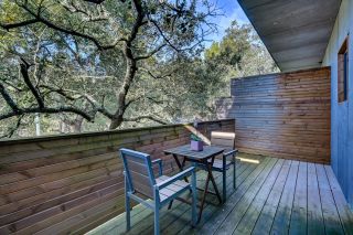 maison 8 Pièces en location saisonnière sur ROGNES (13840)