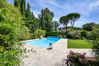 villa 8 Pièces en vente sur AIX EN PROVENCE (13100)