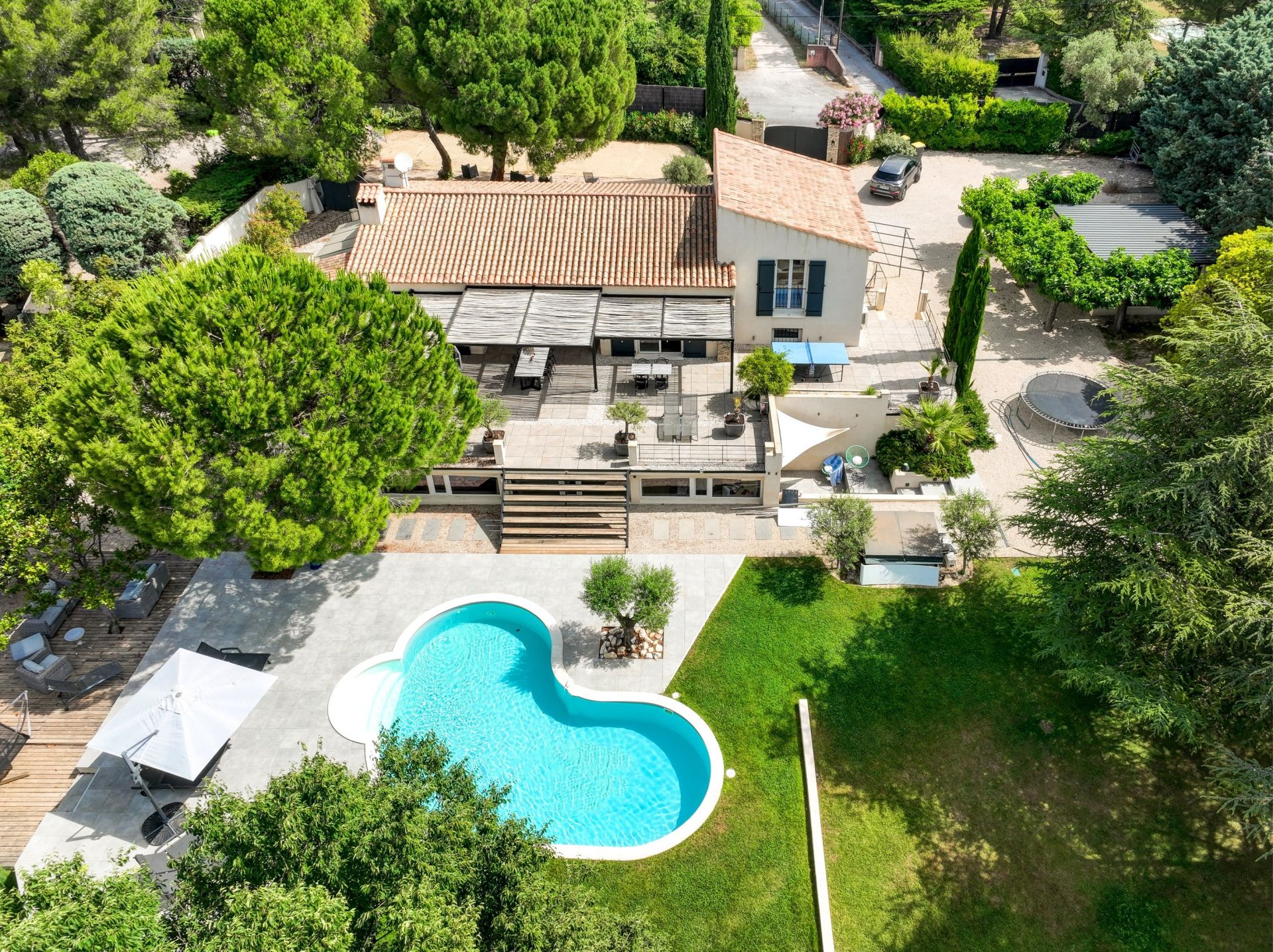 maison 6 Pièces en vente sur AIX EN PROVENCE (13090)