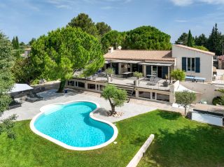 maison 6 Pièces en vente sur AIX EN PROVENCE (13090)