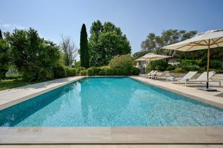 bastide 7 Rooms for seasonal rent on AIX EN PROVENCE (13100)