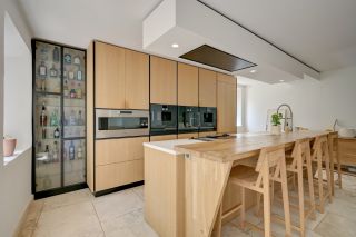 bastide 7 Rooms for seasonal rent on AIX EN PROVENCE (13100)