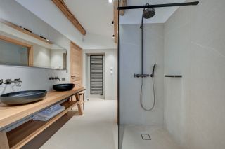 bastide 7 Rooms for seasonal rent on AIX EN PROVENCE (13100)