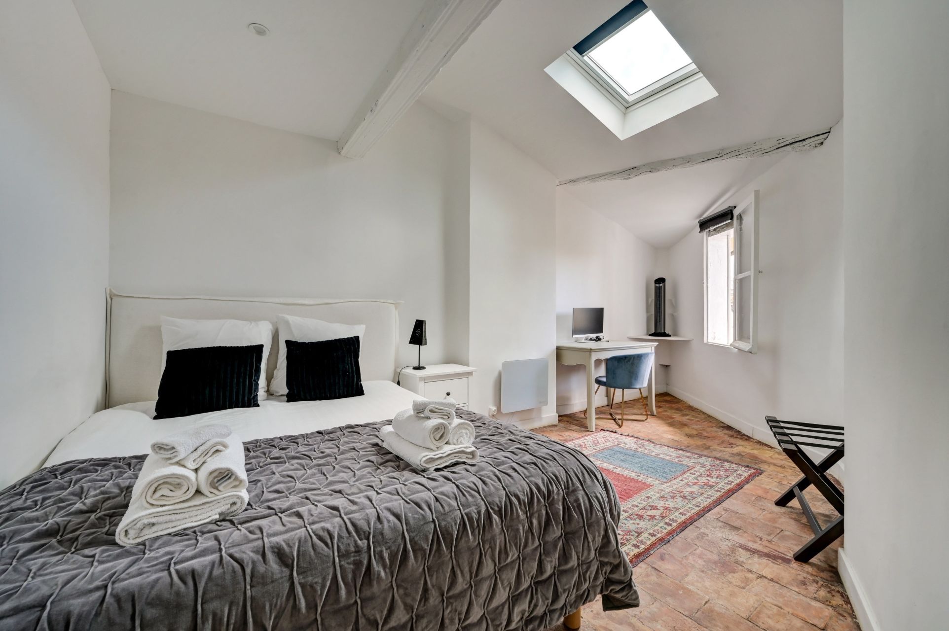 apartment 3 Rooms for rent on AIX EN PROVENCE (13100)