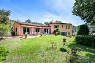 house 7 Rooms for sale on ST MARC JAUMEGARDE (13100)