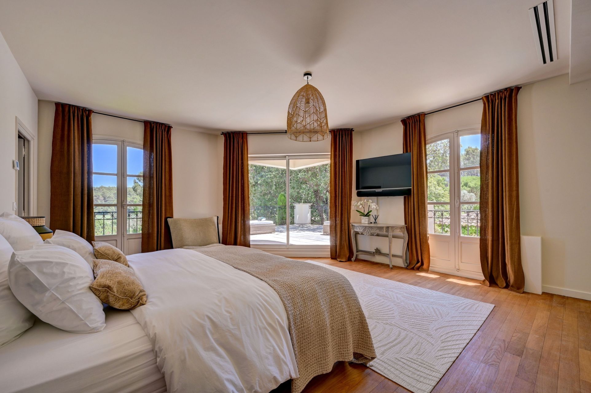 house 17 Rooms for rent on AIX EN PROVENCE (13100)