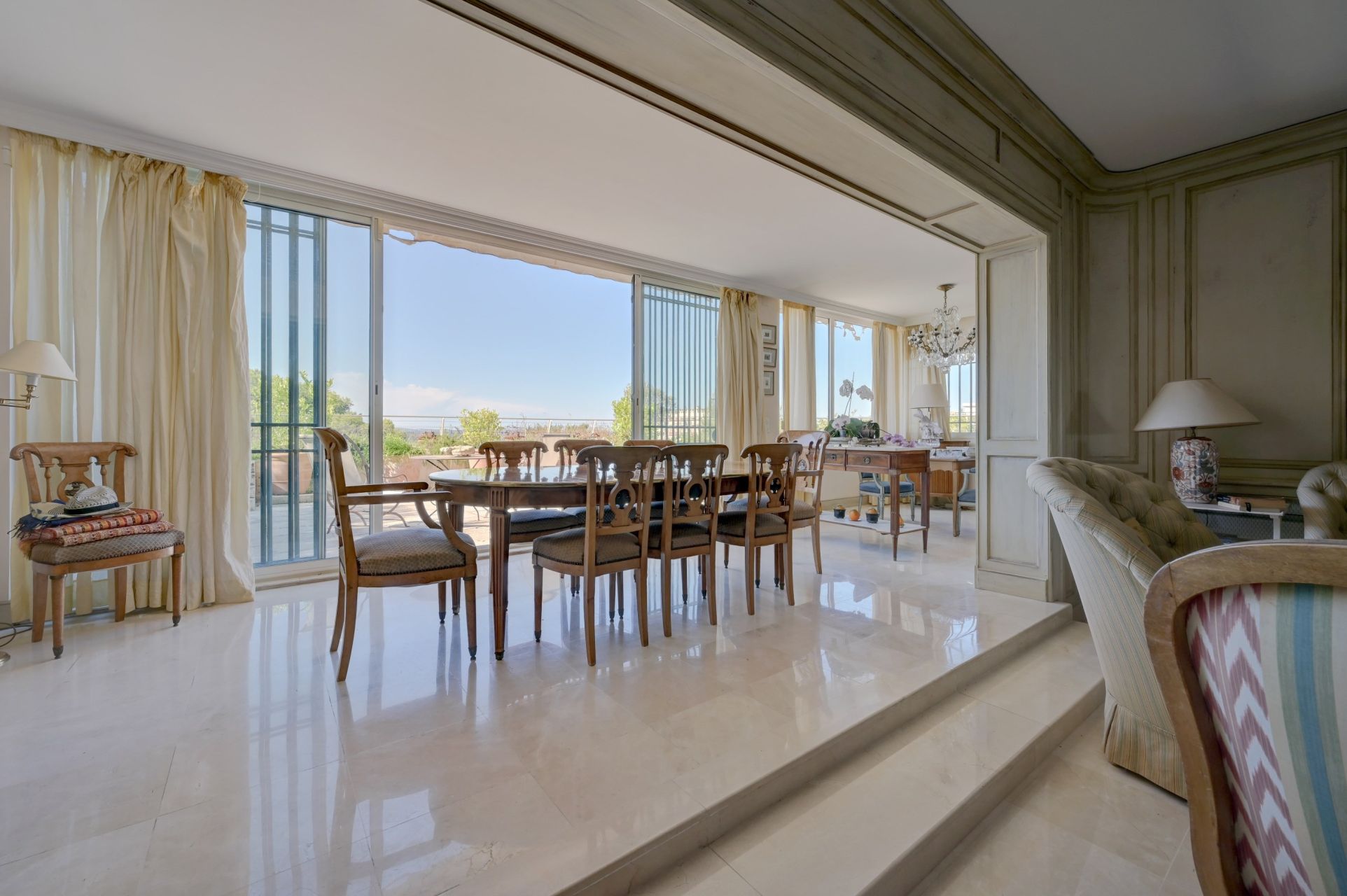 apartment 4 Rooms for sale on AIX EN PROVENCE (13100)