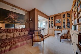 apartment 4 Rooms for sale on AIX EN PROVENCE (13100)
