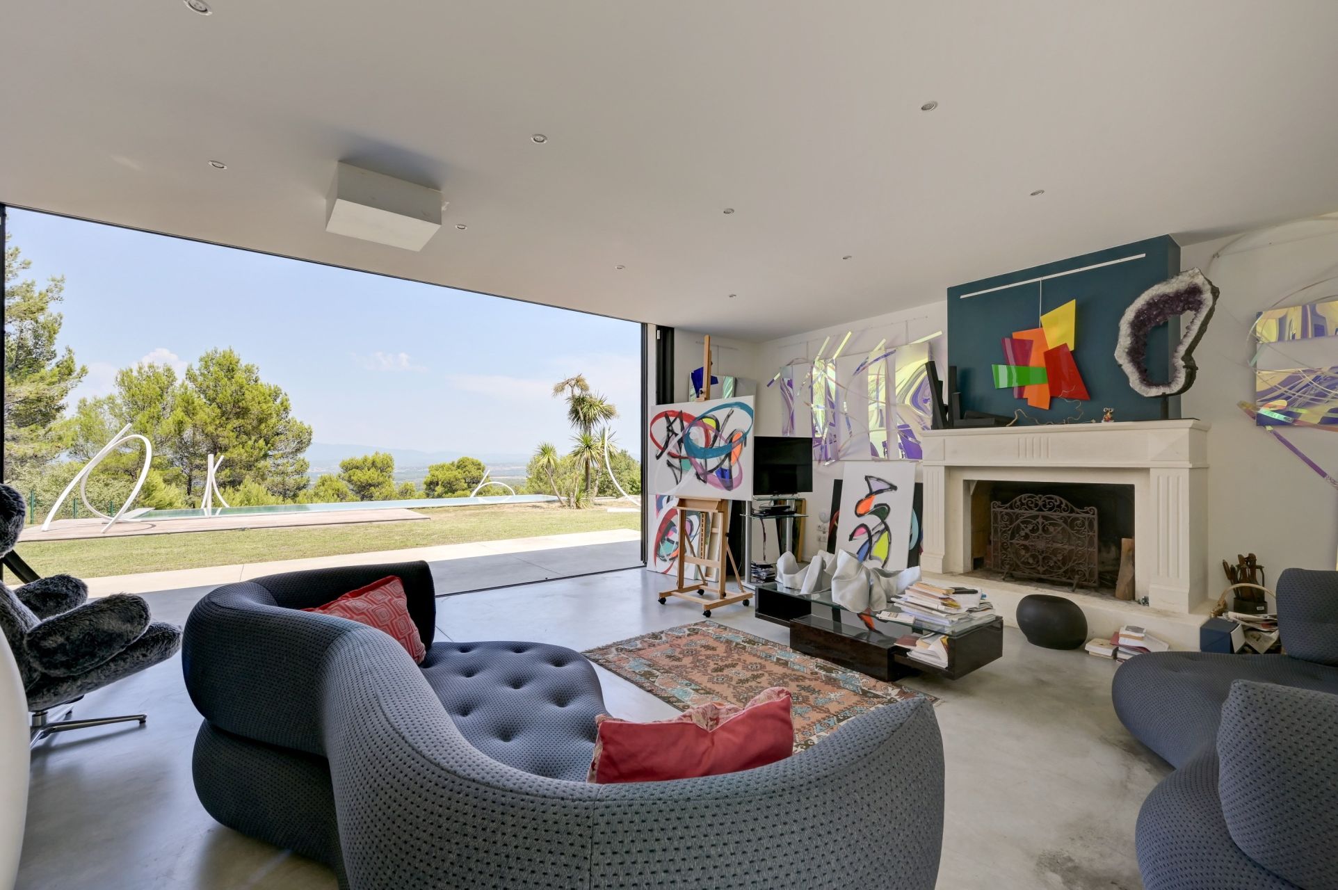 house 6 Rooms for sale on AIX EN PROVENCE (13100)