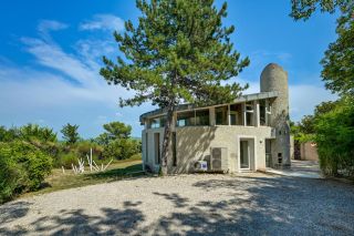 house 2 Rooms for sale on VENELLES (13770)
