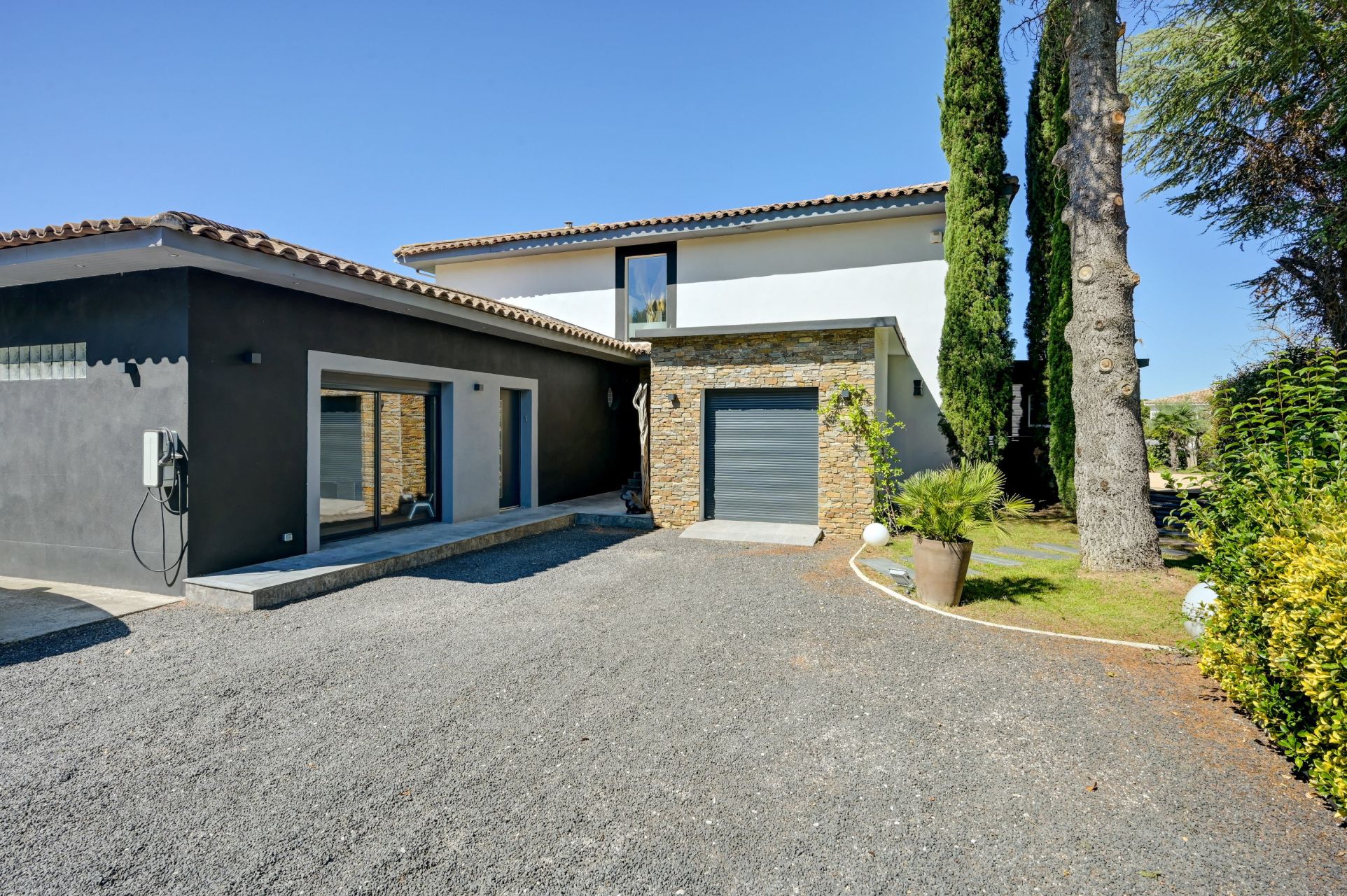 maison 6 Pièces en vente sur AIX EN PROVENCE (13100)