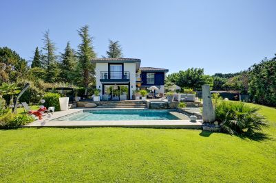 Vente Maison Aix-en-Provence 6 Pièces 300 m²