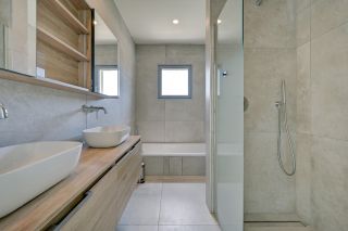 maison 8 Pièces en vente sur AIX EN PROVENCE (13100)