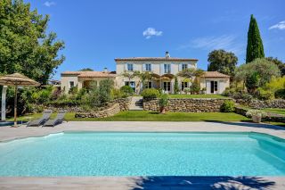 house 8 Rooms for sale on JOUQUES (13490)