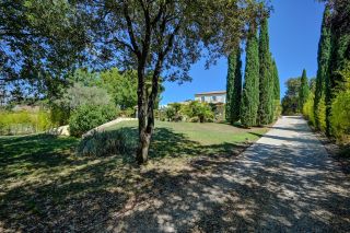 house 8 Rooms for sale on JOUQUES (13490)