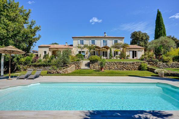 Sale House Jouques 8&nbsp;Rooms 240&nbsp;m²